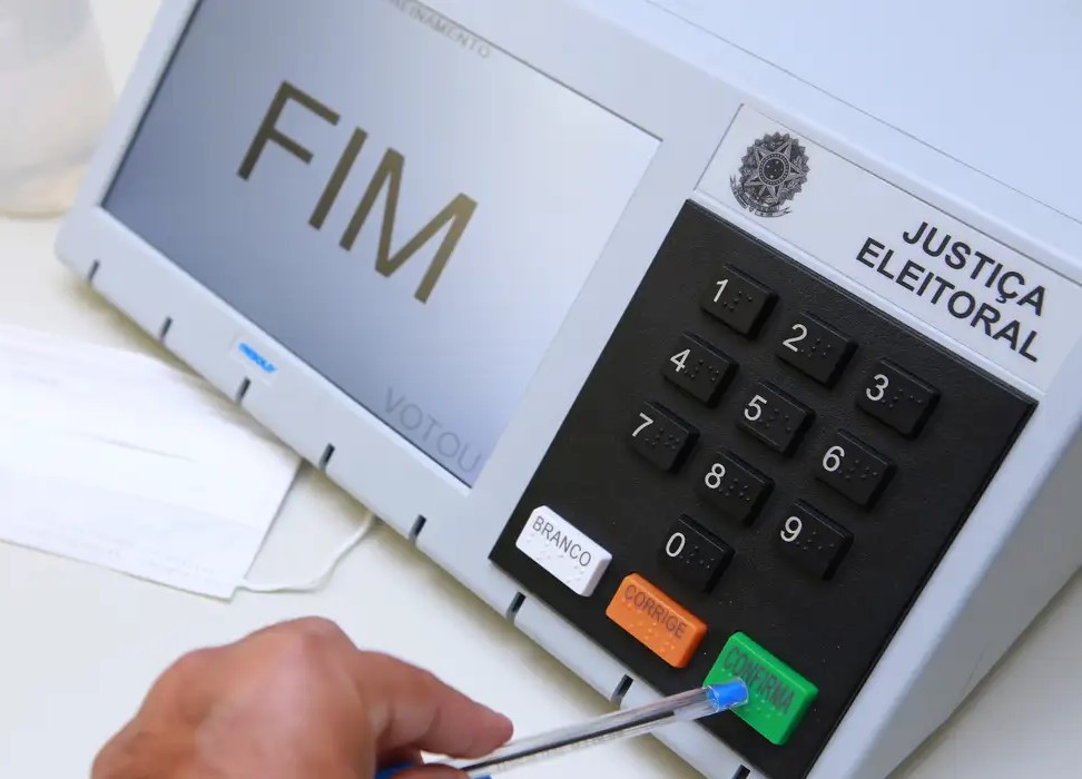 Eleições 2026: AGU orienta agentes públicos sobre condutas proibidas