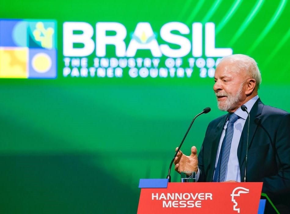 Na Alemanha, Lula defende pioneirismo de biocombustíveis brasileiros