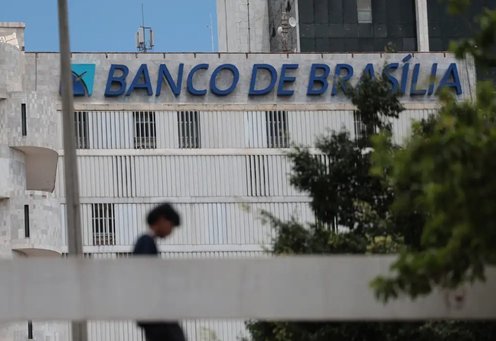 BRB firma acordo para transferir ativos comprados do Banco Master
