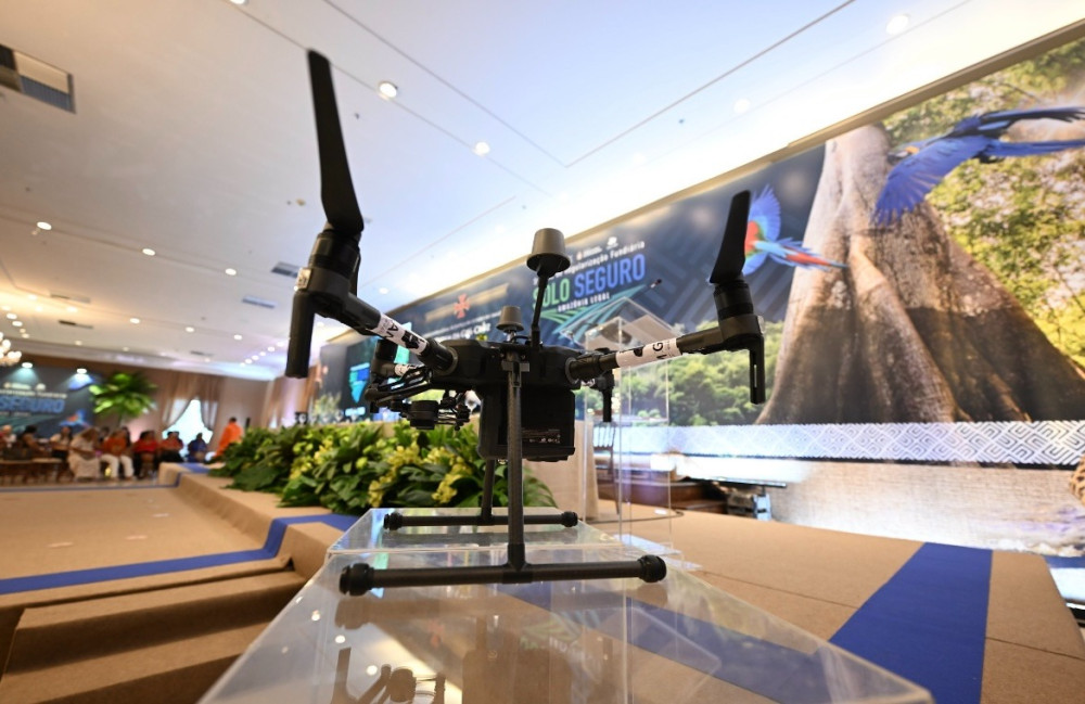 Governo do Estado utiliza drone de alta tecnologia para mapear áreas e garantir titulação de terras