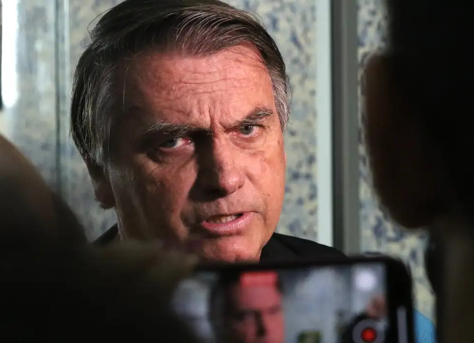 STM autoriza coleta de dados sobre trajetória de Bolsonaro no Exército
