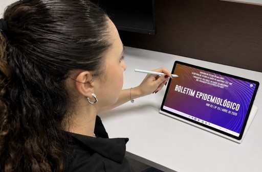 Novo boletim sobre câncer do colo do útero da FVS-RCP destaca alta cobertura vacinal contra HPV