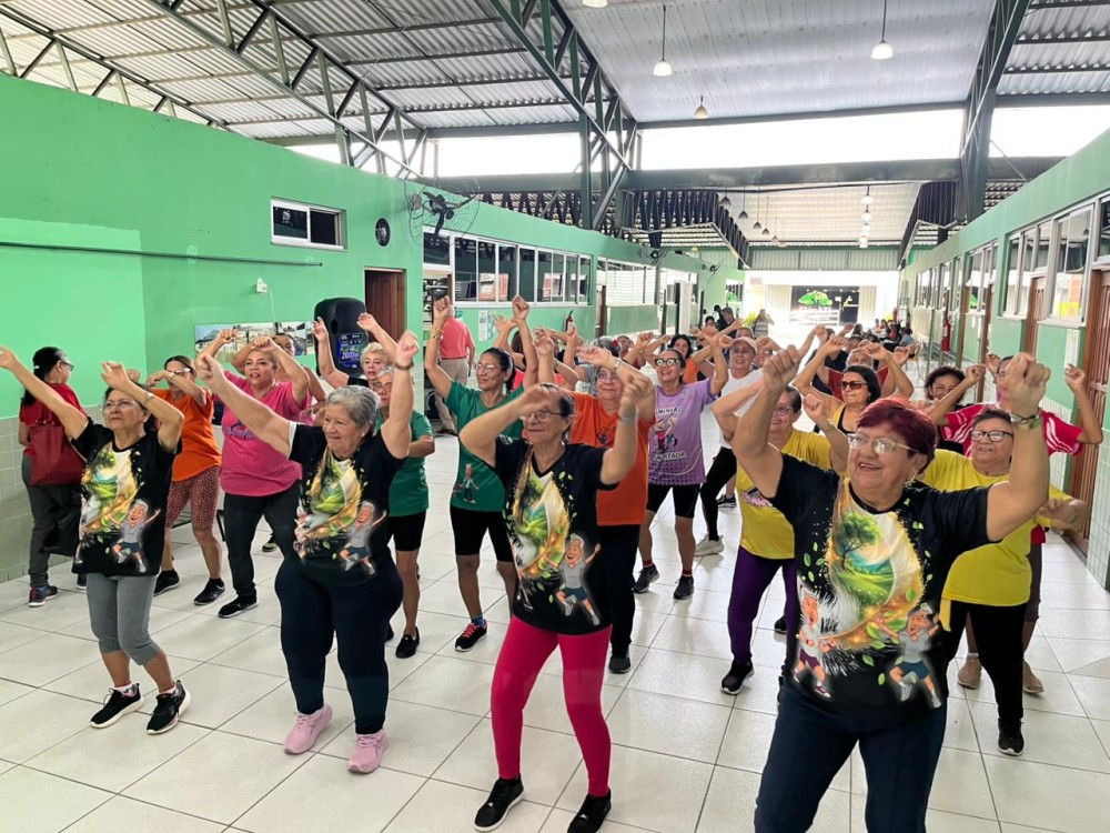 Movimento, saúde e alegria: FUnATI evidencia benefícios da dança para idosos