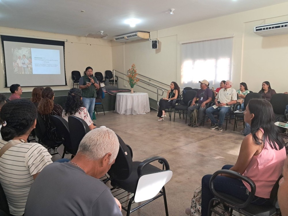 Atenção ao idoso ganha destaque em roda de conversa com profissionais de saúde da prefeitura na zona rural de Manaus