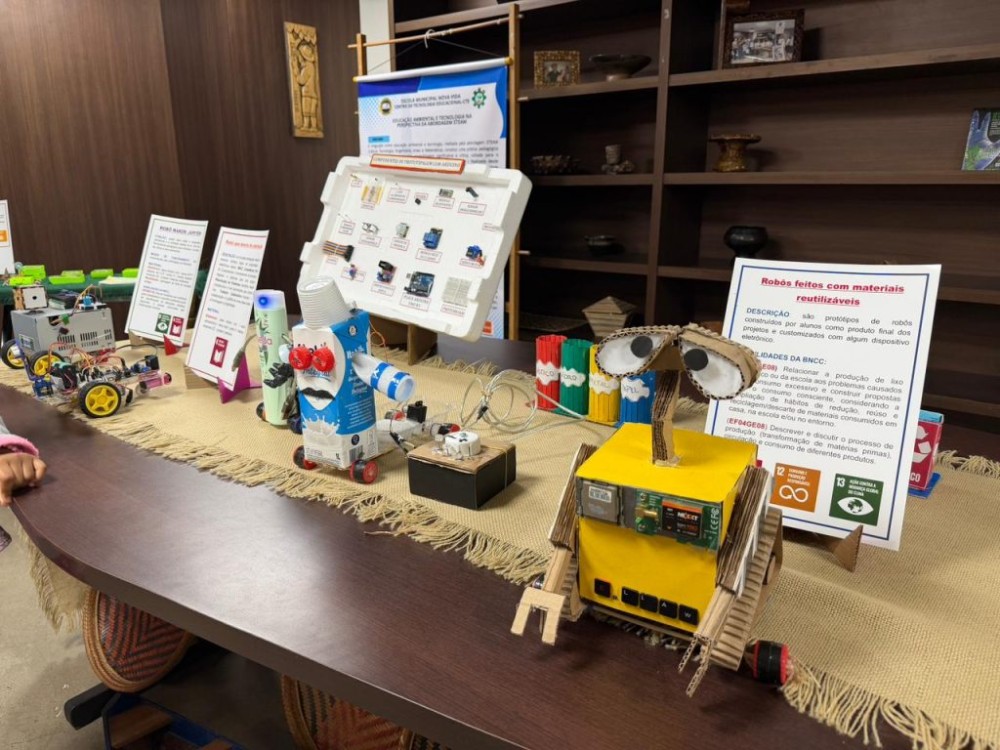 Estudantes da Prefeitura de Manaus visitam exposição de sustentabilidade e tecnologia