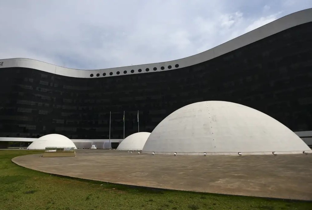 IA pode gerar mais fake news nas eleições, alertam especialistas