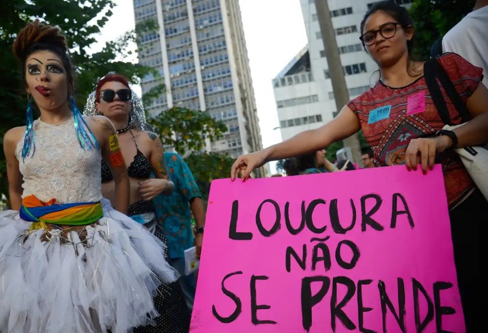 Tratamento humanizado ainda é desafio na luta antimanicomial no país