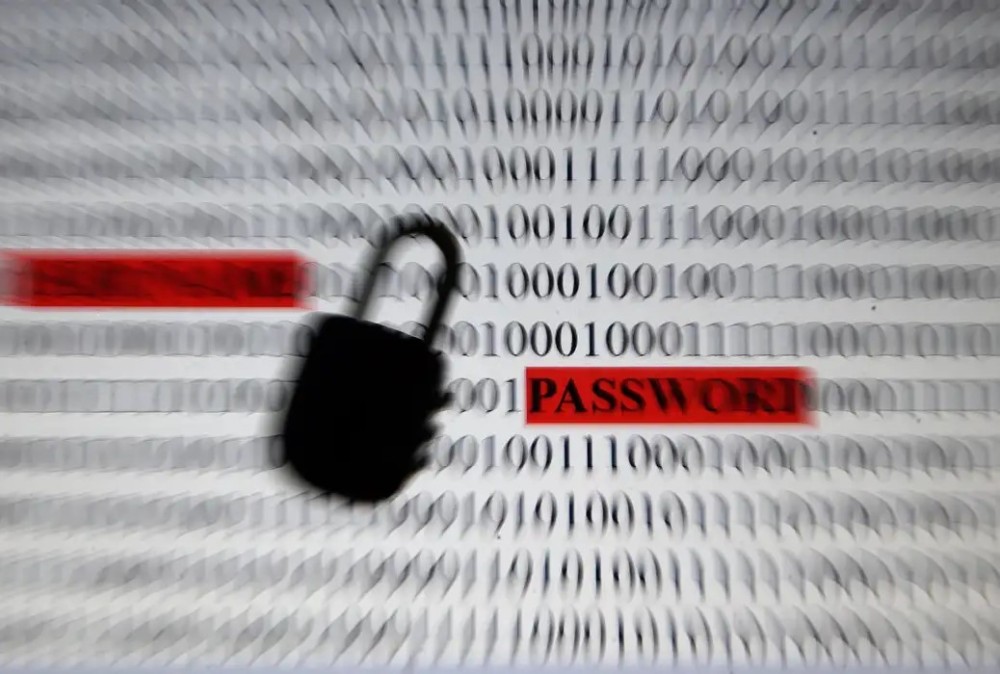 Material do governo ajuda população a se proteger de golpes digitais