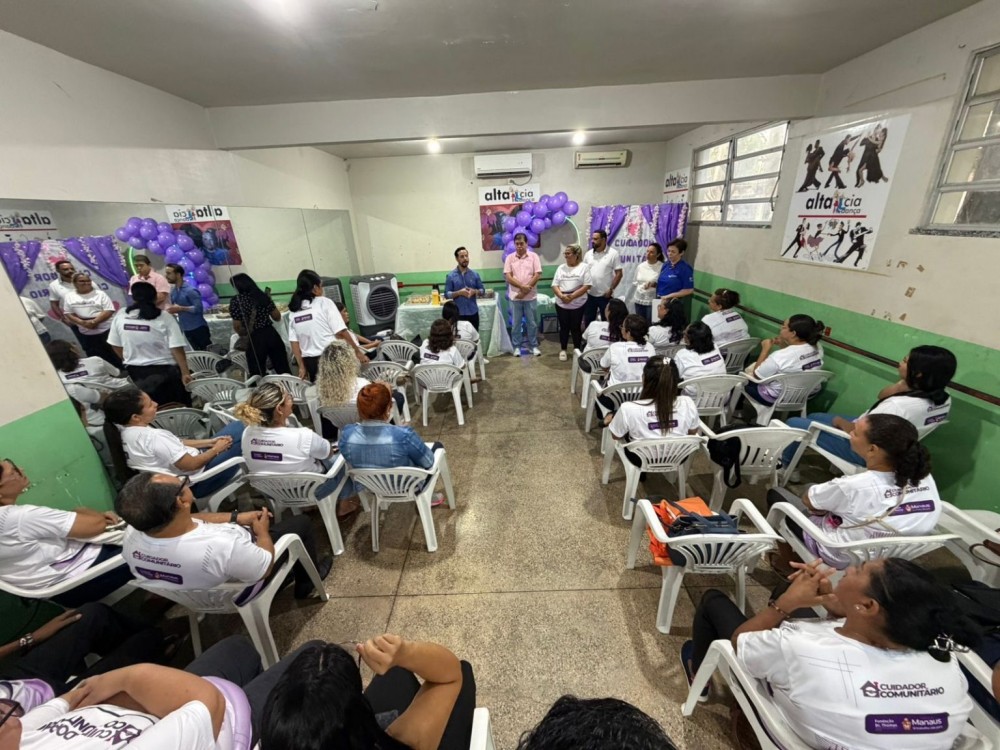 Prefeitura de Manaus capacita 40 novos cuidadores comunitários de pessoas idosas