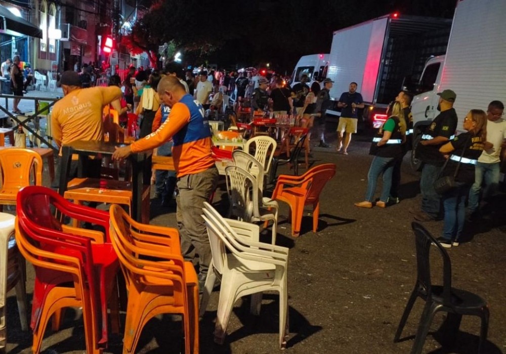 Prefeitura reforça fiscalização no Centro e apreende materiais de estabelecimentos reincidentes