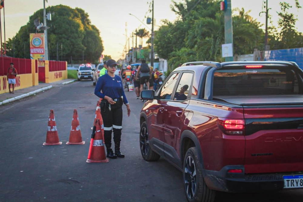 Planejamento da EMTT busca garantir trânsito mais seguro e eficiente com controle de transportes externos em Parintins