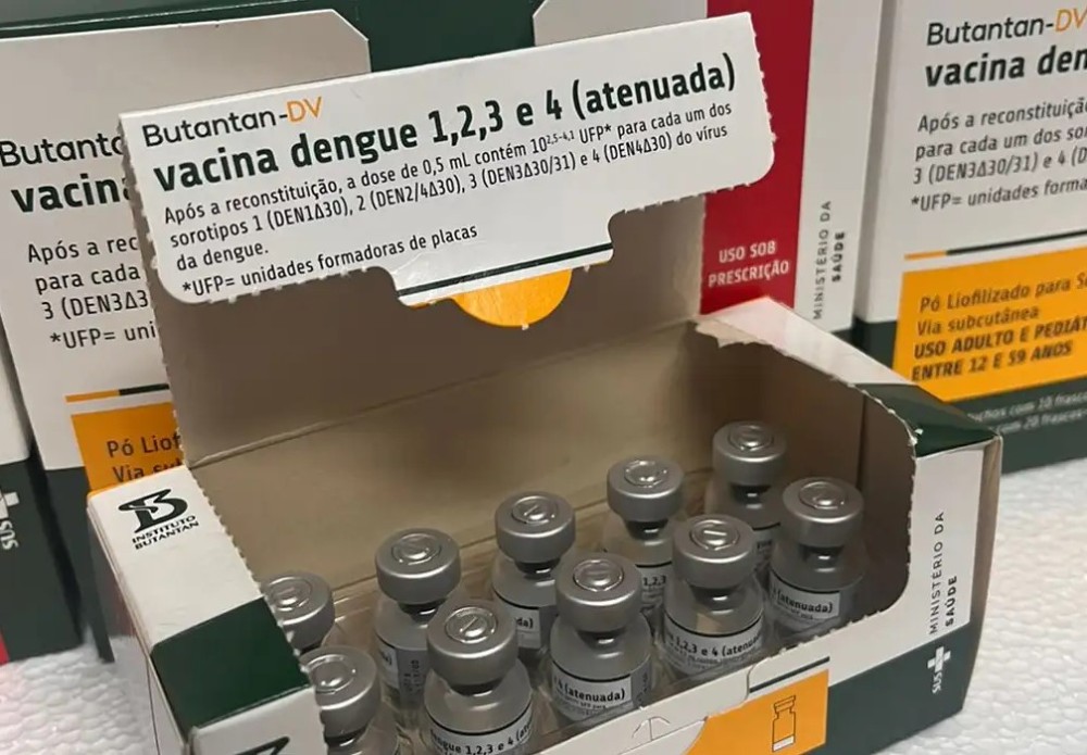 Ministério da Saúde suspende vacina contra a dengue do Butantan
