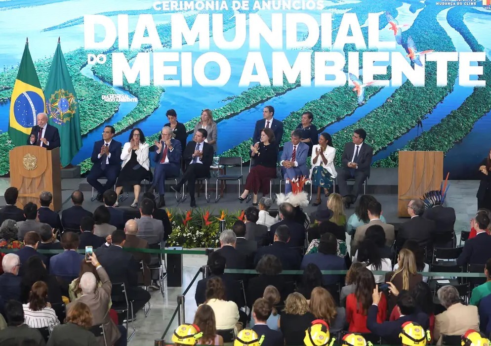 Governo amplia proteção ambiental e prepara recuperação de florestas