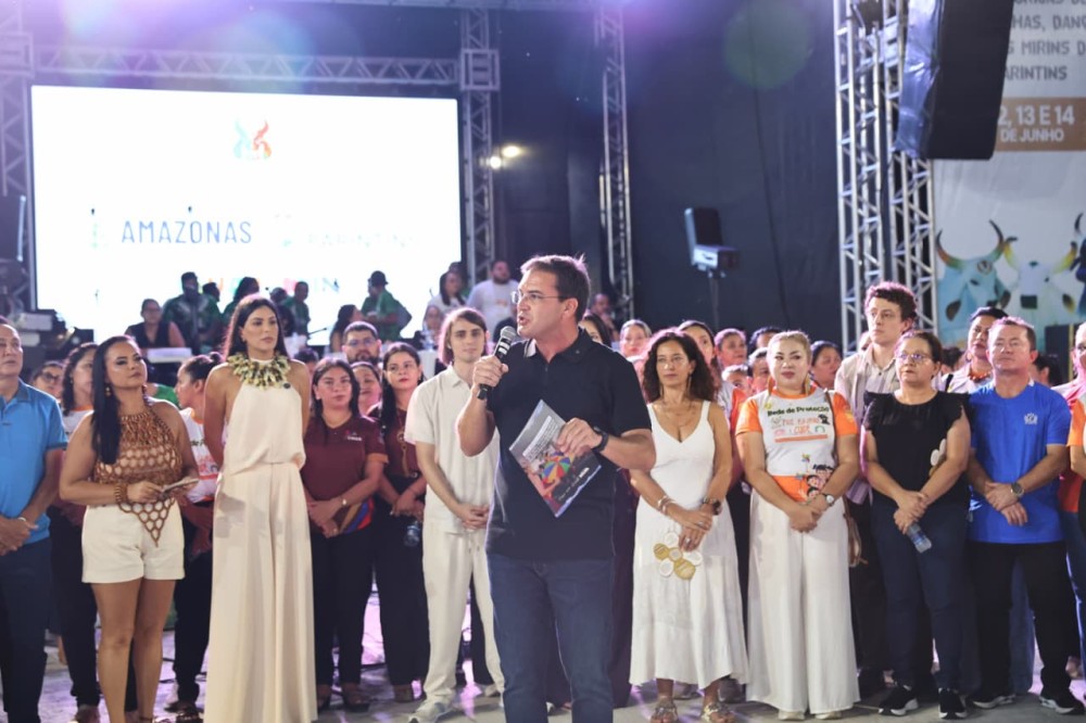 Lançamento de Guia fortalece atuação da Rede de Proteção de Parintins na defesa da infância e adolescência durante grandes eventos