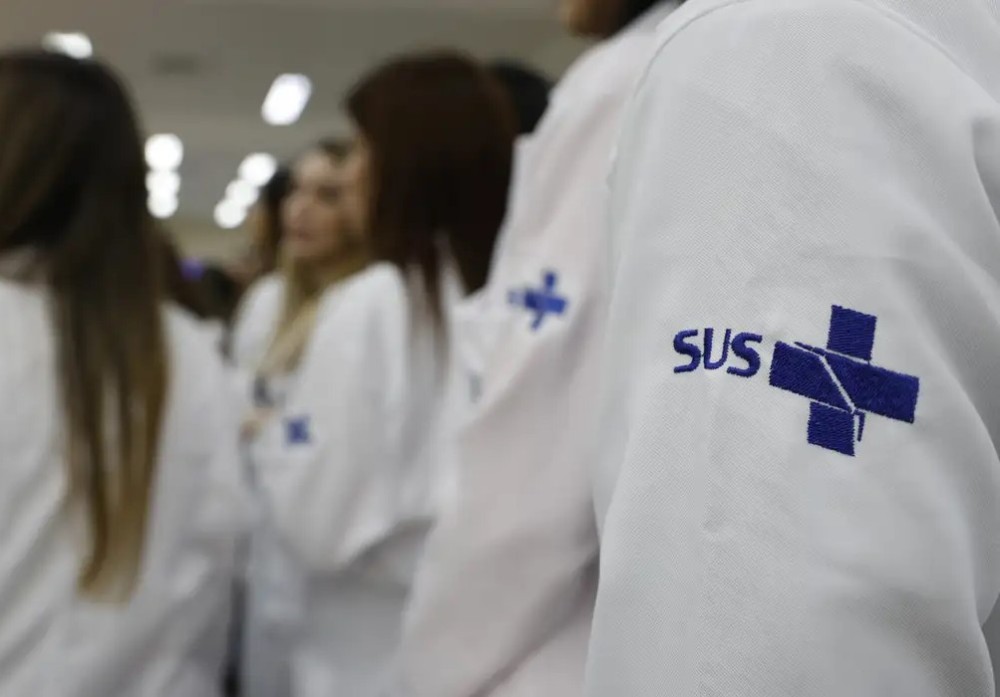 Candidatos a residência médica já podem se inscrever para o Enare 2026