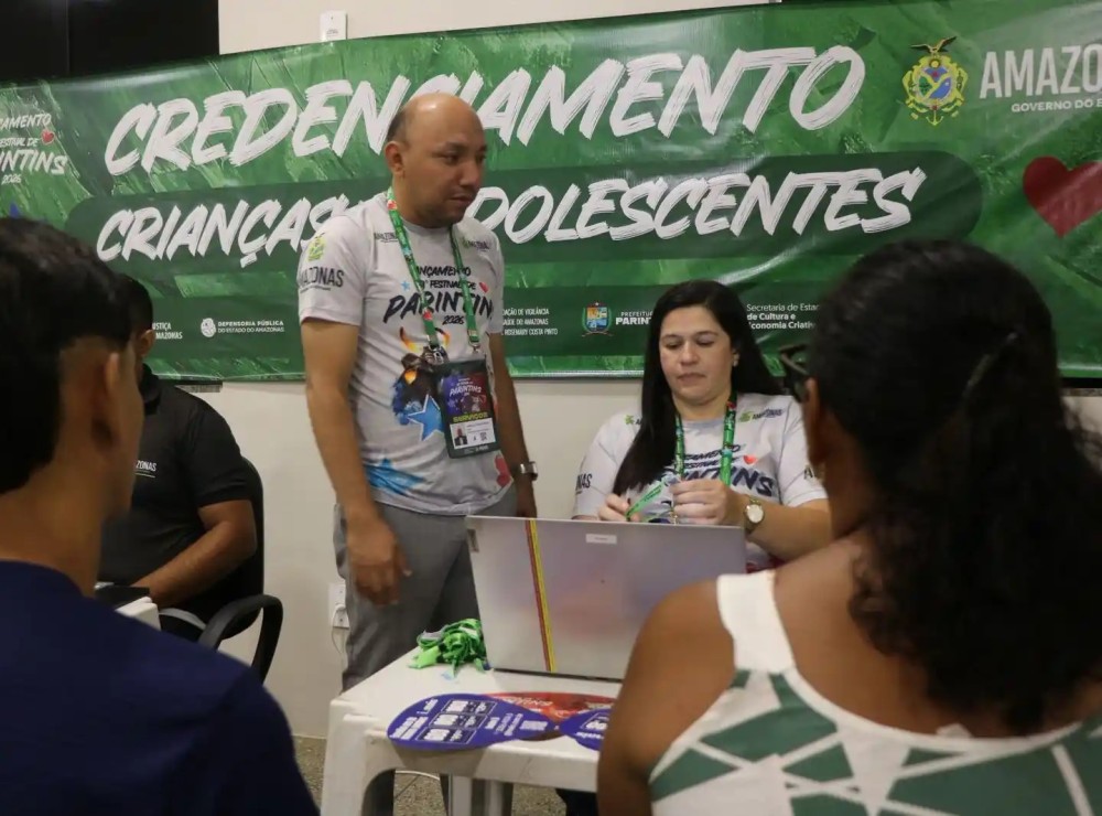 Festival de Parintins 2026: Crianças abaixo de 10 anos não poderão acessar as arquibancadas das Galeras