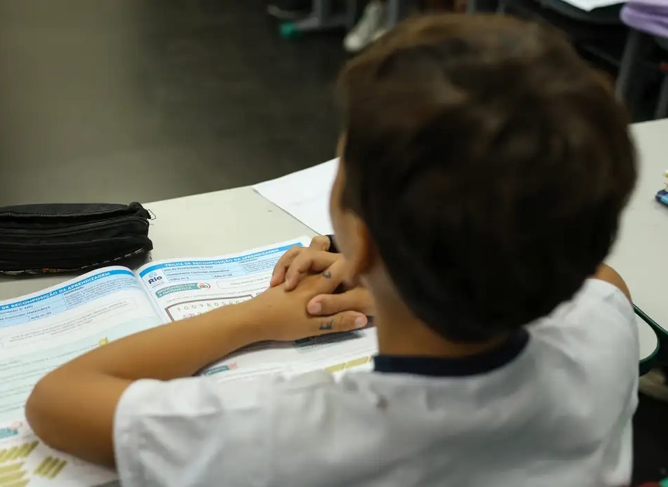 Conselho Nacional de Educação atualiza regras do ensino integral