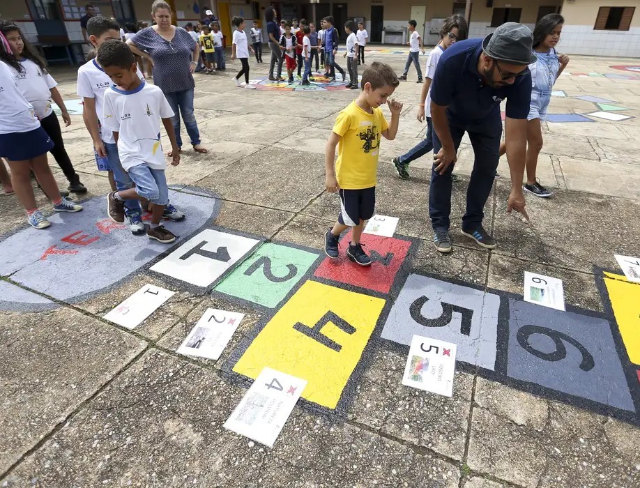 Férias escolares de 2027 terão novas datas por causa da Copa Feminina