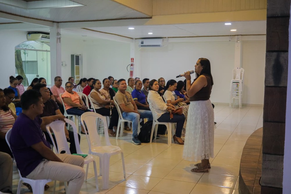 Encontro fortalece a gestão escolar e sintoniza projetos estratégicos, em Parintins