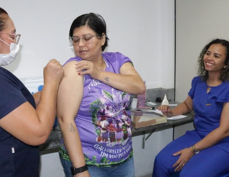 Manausprev promove feirinha com vacinação gratuita e produtos da economia solidária