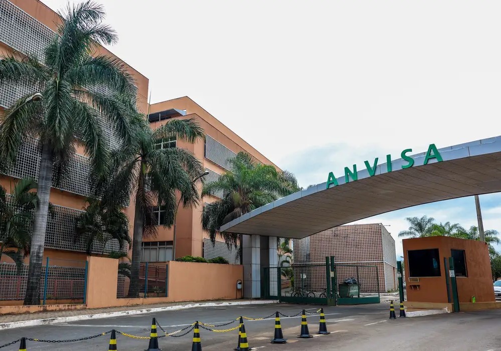Anvisa suspende venda de produtos médicos irregulares