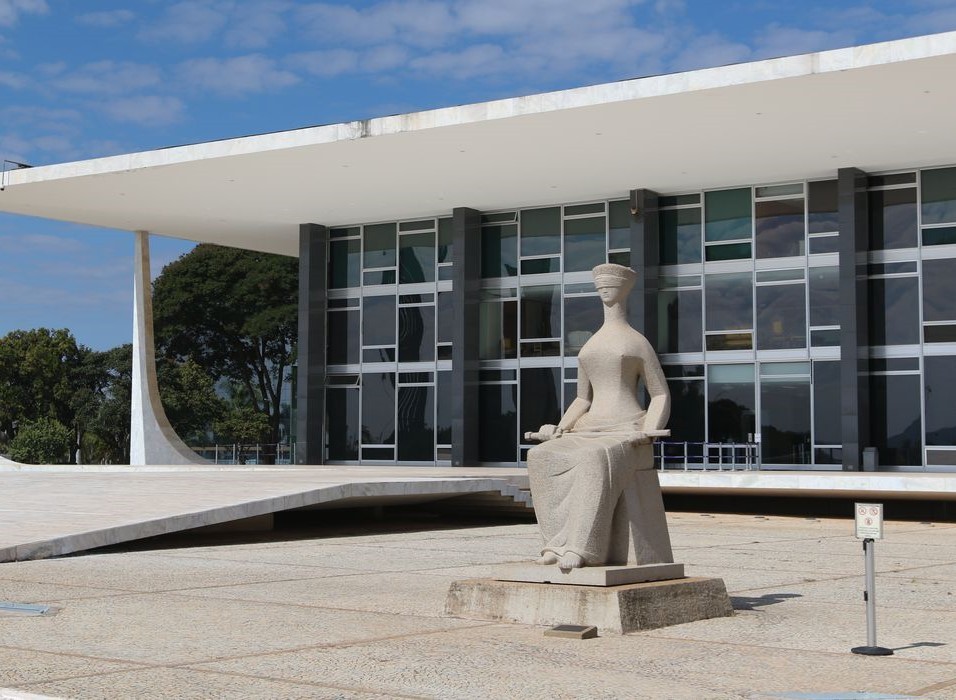 STF retoma julgamento sobre alcance da Lei Maria da Penha