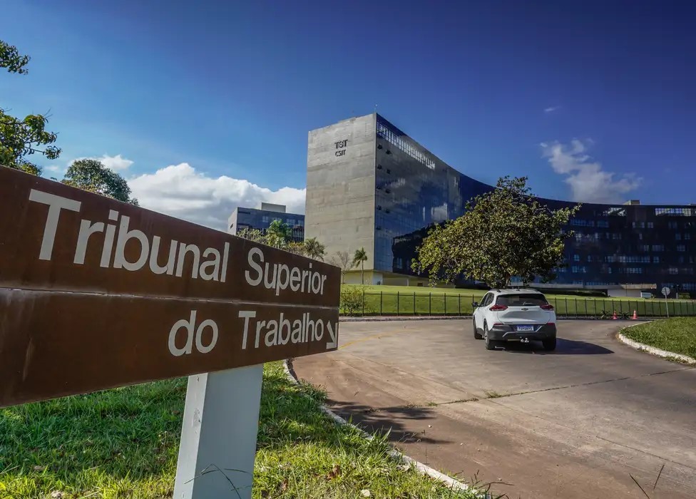 Justiça do Trabalho chama atenção para assédio eleitoral