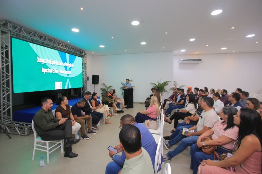 Marco Histórico: Parintins sedia 1° Diálogo Municipalista sobre ações de prevenção aos impactos ambientais