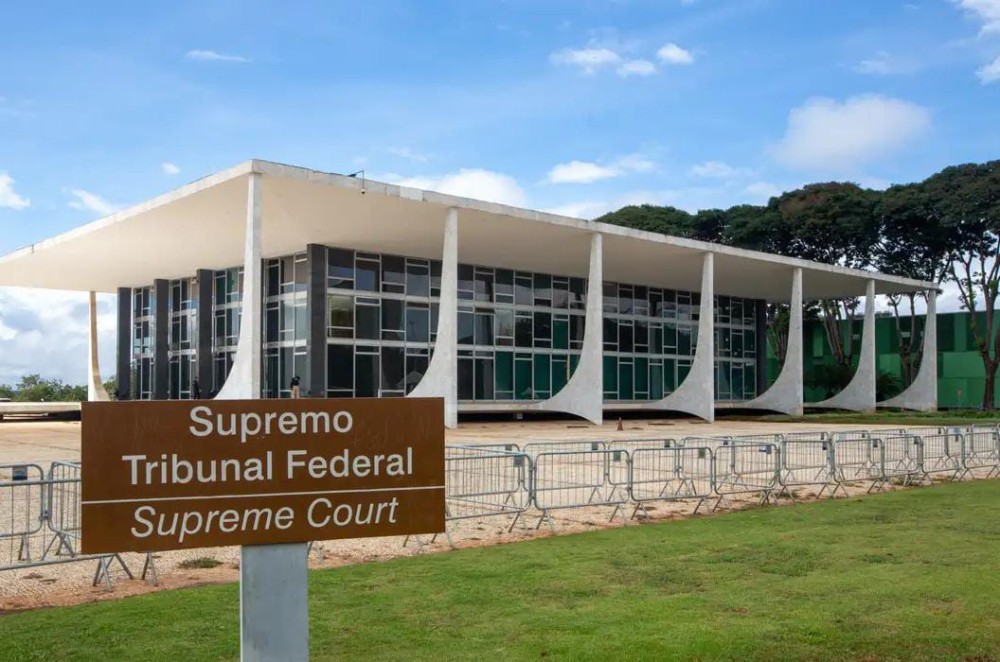 STF suspende julgamento de lei que proíbe jogos de azar