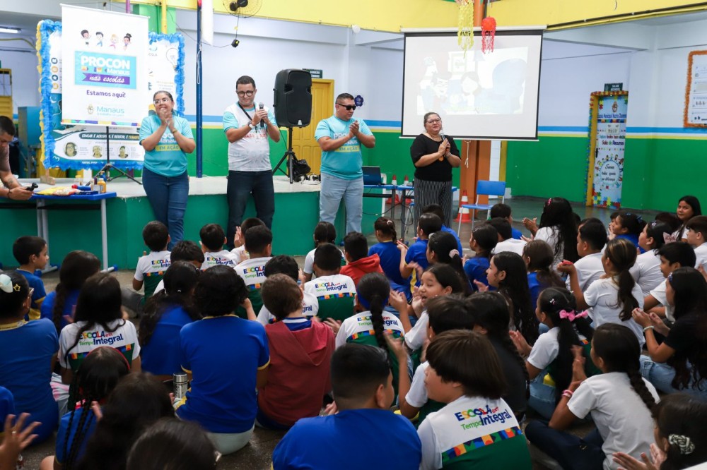 Prefeitura de Manaus leva projeto de consumo consciente para mais de 150 alunos na zona Sul da capital