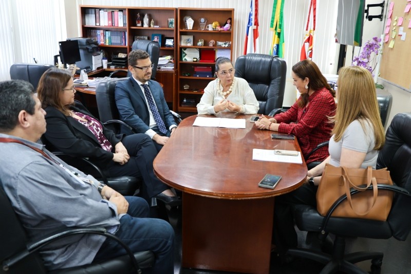 MPAM e UEA firmam acordo para oferecer até 12 vagas de mestrado para membros e servidores