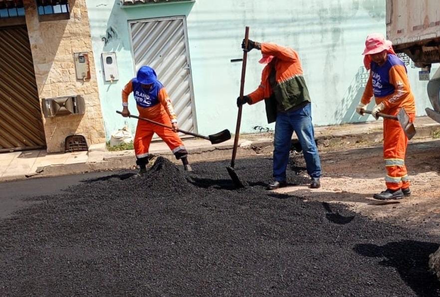 Prefeitura de Manaus conclui recuperação da rua do Rei e melhora tráfego no bairro Flores