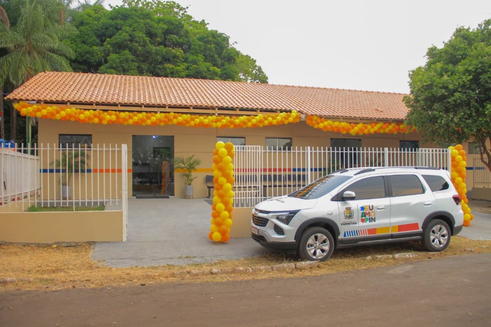 Nos 174 anos de Parintins, Vila Amazônia recebe nova sede do CRAS